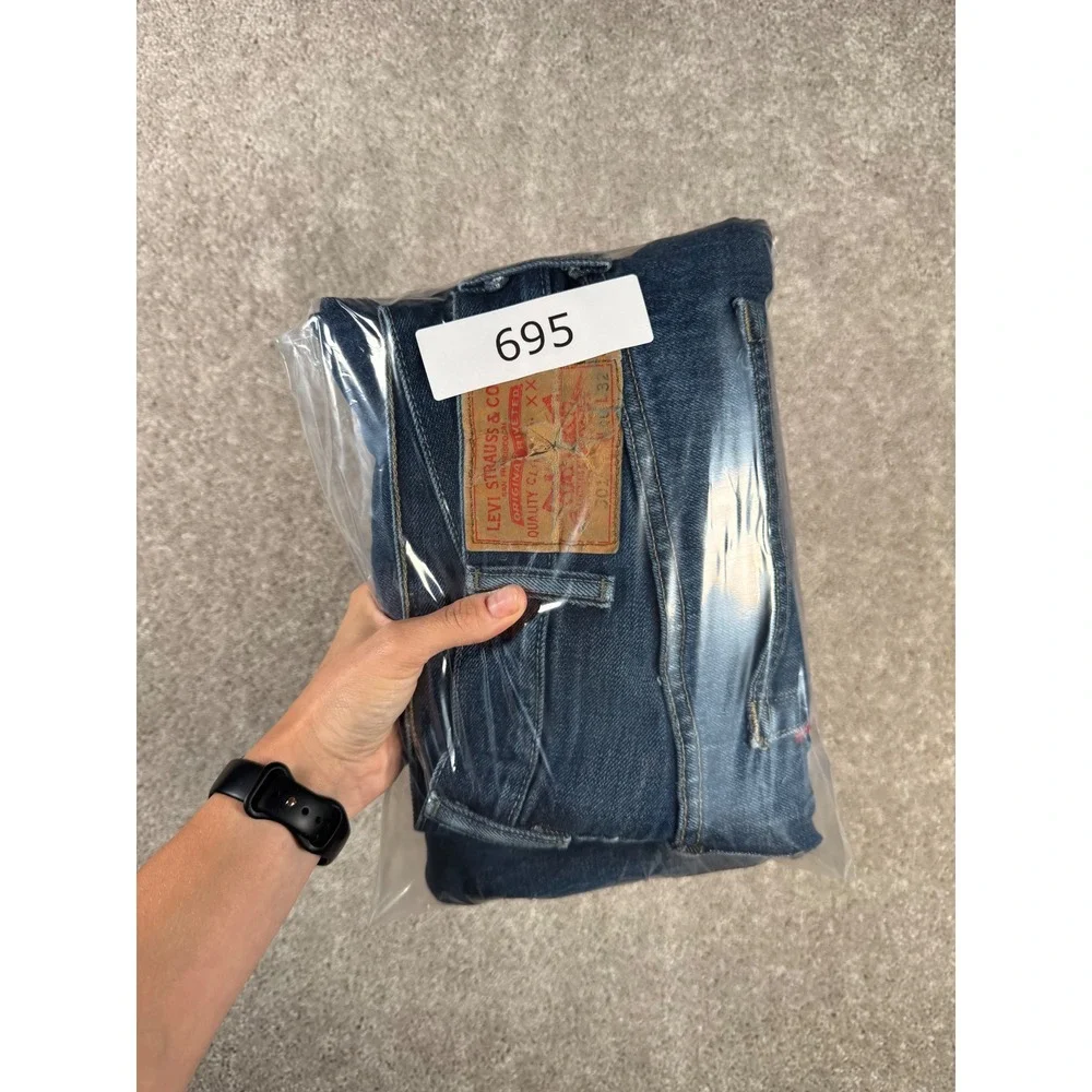 Levis 501‎ Original Fit Jeans Mens 40x32 Dark Wash Blue Denim Button Fly